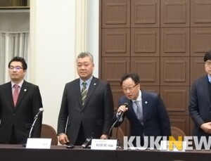이우석 사장, 인보사 사태로 코오롱제약 대표직도 사퇴