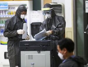 사랑제일교회 관련 64명 추가, 총 796명 확진…60대 이상이 41%