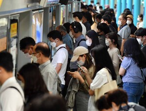 추석 연휴 '이동제한' 내려질까…
