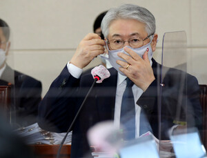 [2020 국감] 건보재정 흔들...건보공단·심평원 수장들 