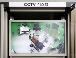 수술실 CCTV 설치, 입구에만 ‘의무’ 될 듯