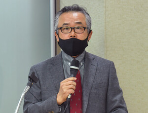'의료기기 표준코드' 업계 부담 우려…