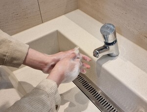 코로나로 잦은 '손씻기'…'세정제품별 주의사항' 지켜야