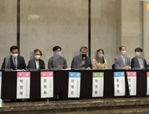 지나친 신중함 ‘백신 불안’ 키운다…“명확한 소통‧유도책 필요”  
