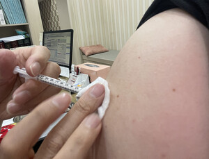 화이자 백신 61만5000회분, 23일 도입