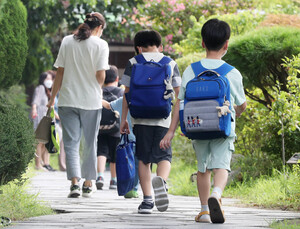 “성장호르몬 사용자 60%, 단순 ‘키 성장 목적’…부작용 우려”