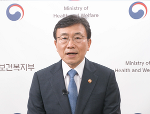 권덕철 복지부 장관 “국산 백신 신속히 개발, 신종감염병 대응역량도 강화”