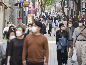 ‘실외 노마스크’ 가능할까…인수위는 신중론