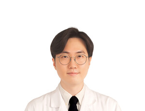 가렵고 피나는 ‘아토피 피부염’ 치료‧관리 방법은