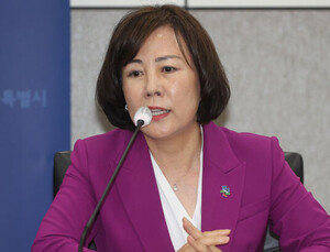 ‘옷 절도 혐의’ 김필여 마퇴본부 이사장 자진 사퇴