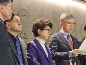 “면허 불이익 땐 감당 어려운 행동 돌입”…의협 총파업 투표 