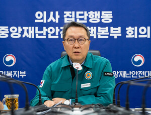 잇따르는 의료계 의대증원 소송…정부 “고소·고발 난무 유감”