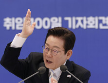 “국내 주식 왜 안 사” 대통령 발언에 고민 커진 국민연금