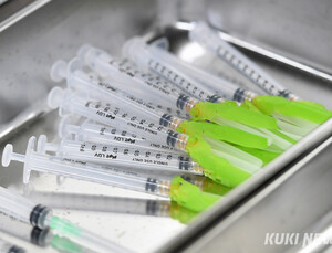 성장호르몬 주사 부작용 심각한데…작년 처방액 1500억 ‘역대 최대’