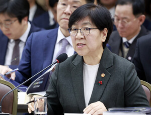 탈모 치료에 건강보험 적용될까…정은경 “재정 영향 클 것”