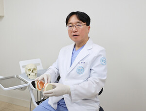 ‘구취를 부르는 잇몸질환’ 방치하면 치아까지 위협